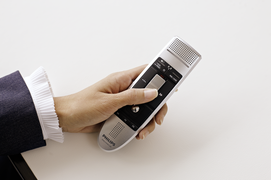 SpeechMike Air wireless dictation microphone